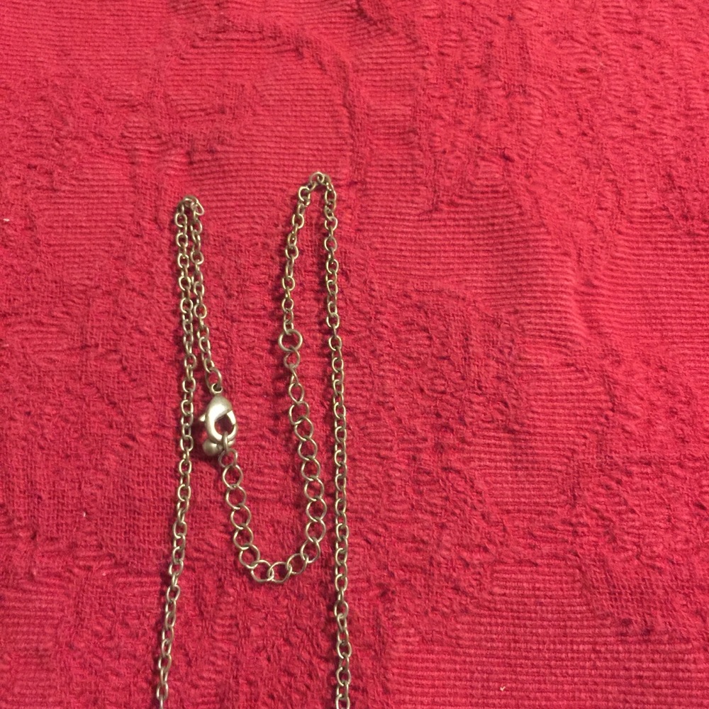 4 necklaces - Picture 3 of 13